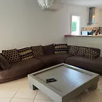 Villa 3 Et Piscine
